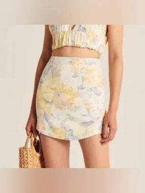 Abercrombie & Fitch Floral Linen Blend Mini Skirt, XL